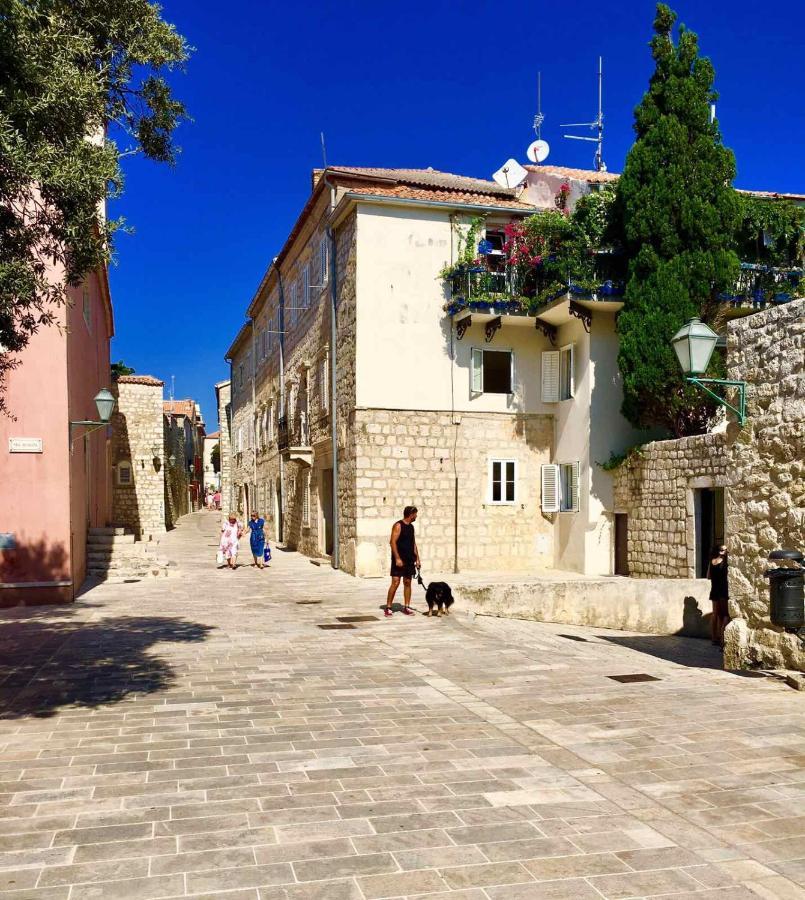 Apartment Palace Rab Town Exterior foto